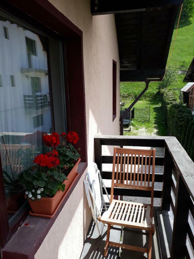 Apartament Laura Bran  Exterior foto